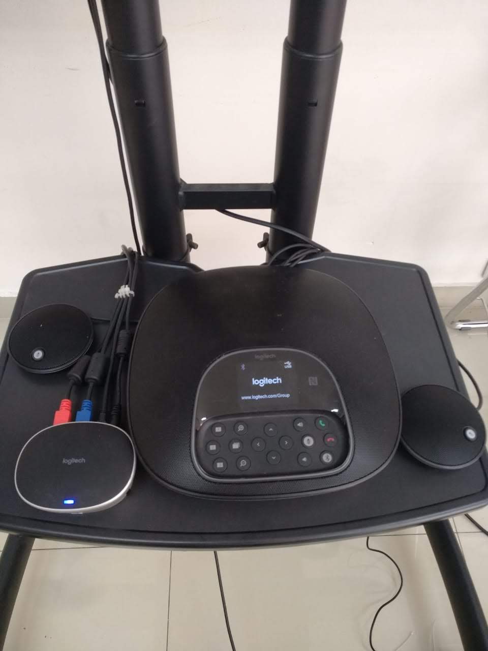 Perangkat meeting Logitech